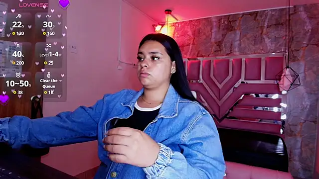 Snapshot of lorem_adams chatting on September 27, 11:27 am lorem adams online show from September 27, 11:27 am