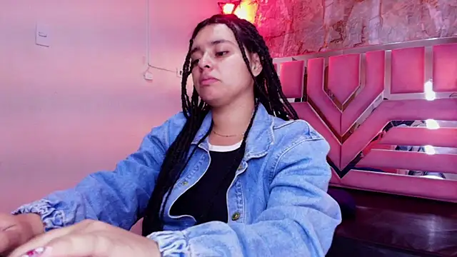 Snapshot of lorem_adams chatting on November 4, 11:14 am lorem adams online show from November 4, 11:14 am