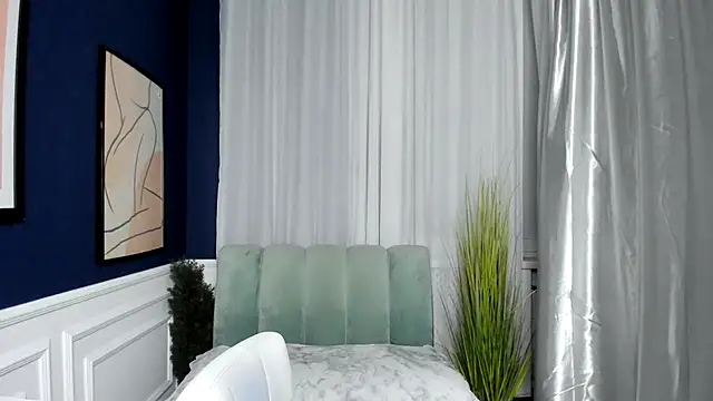 LilaWinks online show from December 1, 1:34 pm