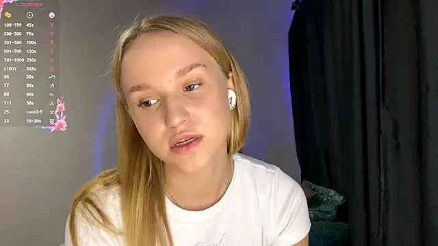 TanekaBoitel online show from September 29, 12:44 pm