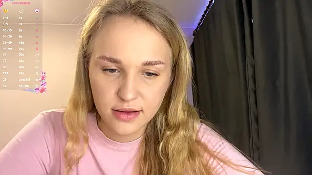 TanekaBoitel online show from October 12, 10:16 am