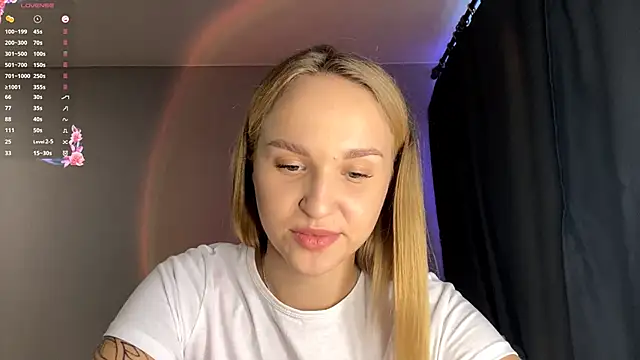 TanekaBoitel online show from September 23, 11:28 am