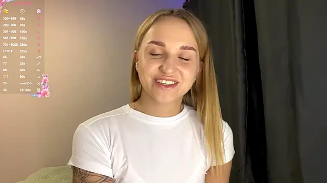 TanekaBoitel online show from October 2, 2:20 pm