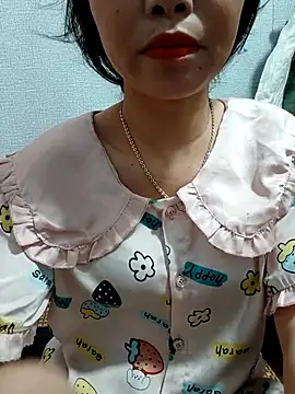 Snapshot of Minssara20 chatting on October 20, 12:56 am Minssara20 online show from October 20, 12:56 am