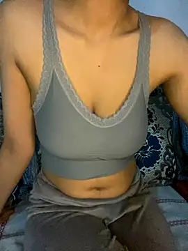 Snapshot of MayaarTop chatting on October 1, 5:06 pm MayaarTop online show from October 1, 5:06 pm