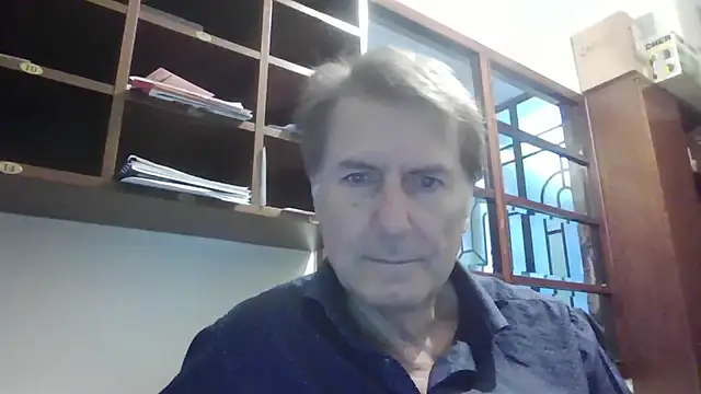 Snapshot of sayeaprayer65 chatting on October 15, 9:17 am sayeaprayer65 online show from October 15, 9:17 am