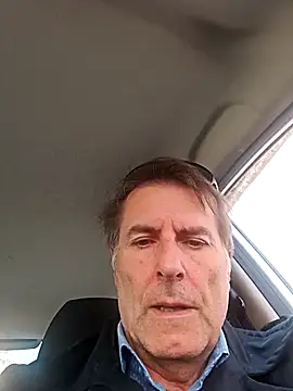 Snapshot of sayeaprayer65 chatting on October 18, 1:46 pm sayeaprayer65 online show from October 18, 1:46 pm