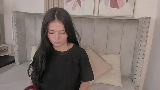 Snapshot of HaathorX chatting on December 1, 4:30 pm HaathorX online show from December 1, 4:30 pm