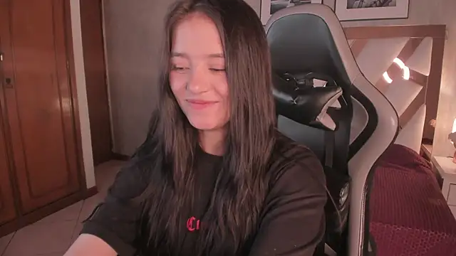 Snapshot of HaathorX chatting on November 21, 9:58 pm HaathorX online show from November 21, 9:58 pm