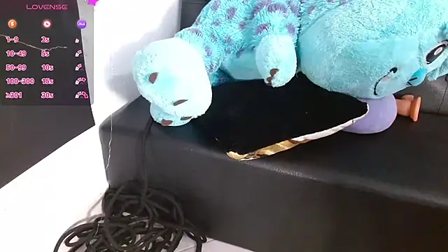 rossetta1 online show from October 13, 5:58 pm