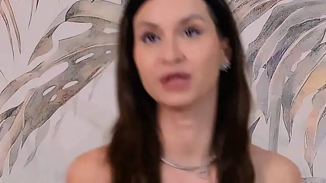 Snapshot of GoldCherry7 chatting on December 17, 9:09 pm GoldCherry7 online show from December 17, 9:09 pm