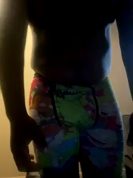 Snapshot of girlwatt chatting on October 11, 10:22 pm girlwatt online show from October 11, 10:22 pm