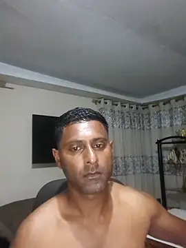 kingVibeX online show from October 11, 7:59 pm