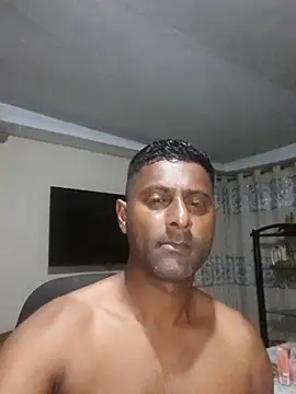 kingVibeX online show from November 18, 9:07 pm