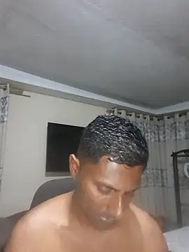 kingVibeX online show from October 18, 9:39 pm