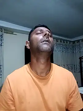 kingVibeX online show from November 9, 11:09 pm