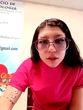 Snapshot of CAROLINA_17- chatting on October 21, 2:38 pm CAROLINA 17- online show from October 21, 2:38 pm