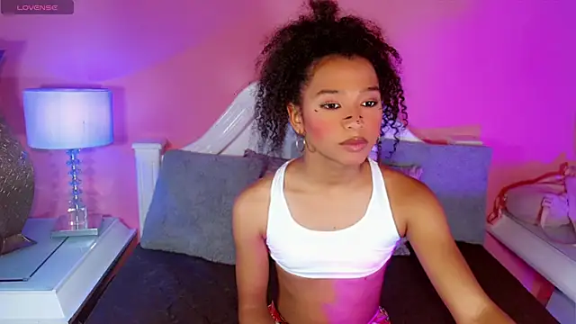 Snapshot of _IsabellaRousse chatting on November 27, 7:47 pm IsabellaRousse online show from November 27, 7:47 pm