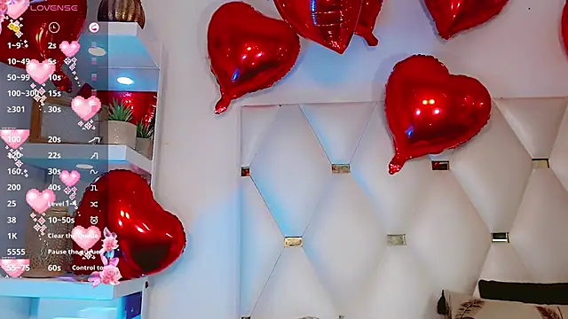 Snapshot of _IsabellaRousse chatting on February 13, 9:04 pm IsabellaRousse online show from February 13, 9:04 pm