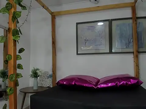 Snapshot of Afrodita_Lion chatting on October 6, 2:46 am Afrodita Lion online show from October 6, 2:46 am