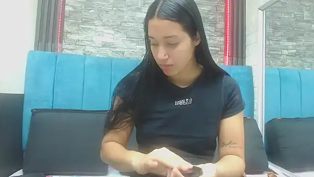 Lil Rose2006 online show from November 20, 12:50 pm