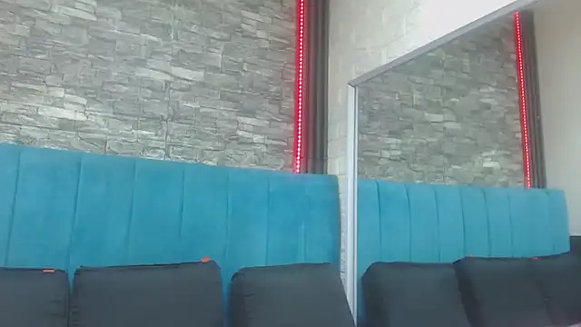 Lil Rose2006 online show from November 7, 1:04 pm