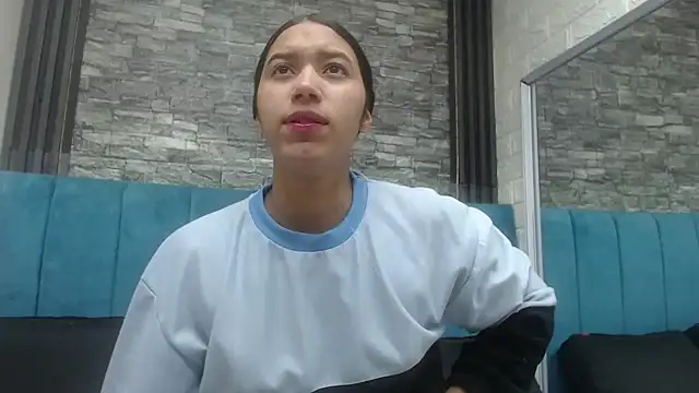 Lil Rose2006 online show from December 2, 12:51 pm