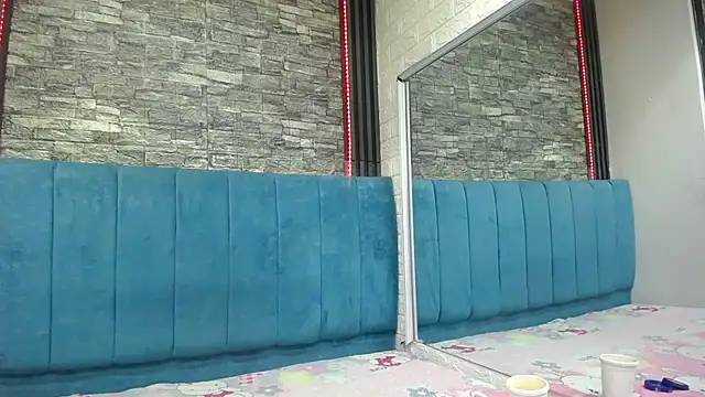 Lil Rose2006 online show from February 11, 3:01 pm