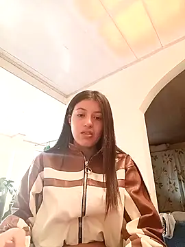 Snapshot of SALOME-28_ chatting on September 24, 2:45 pm SALOME-28 online show from September 24, 2:45 pm