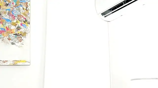 Little liam online show from November 2, 5:34 am