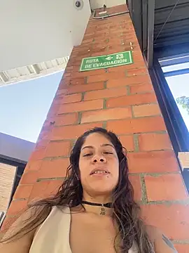 KatThomas online show from March 20, 10:11 pm