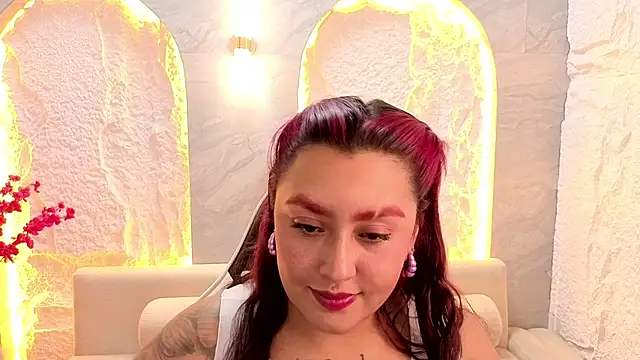 Snapshot of brittany_tp chatting on September 27, 3:23 am brittany tp online show from September 27, 3:23 am