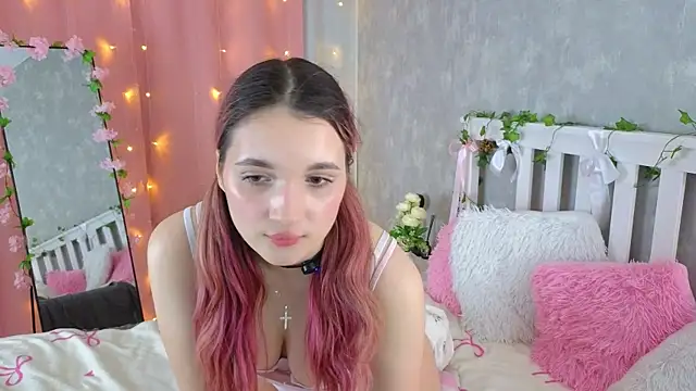 Snapshot of vivyboo111 chatting on July 17, 7:44 pm vivyboo111 online show from July 17, 7:44 pm