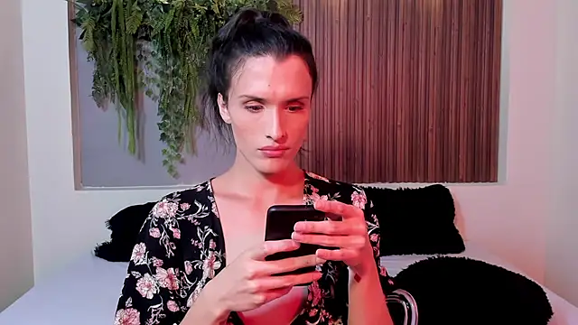 IsabelFernandez online show from September 26, 6:31 am