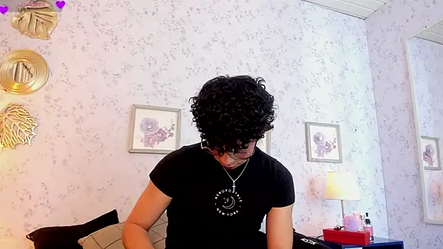 liam twiink online show from March 28, 7:59 pm