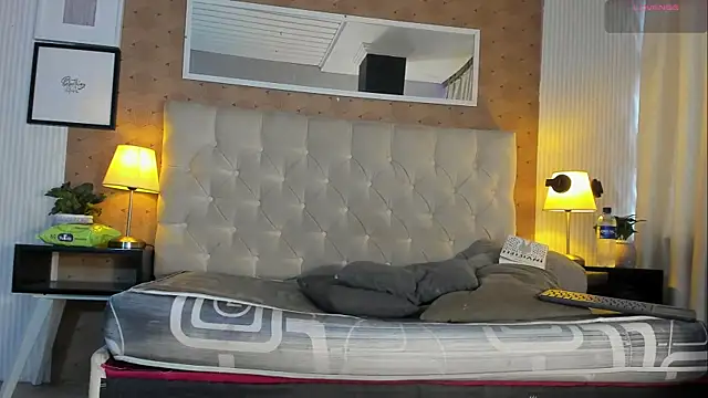 liam twiink online show from December 2, 7:37 pm