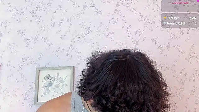 Snapshot of liam_twiink chatting on June 12, 7:33 pm liam twiink online show from June 12, 7:33 pm