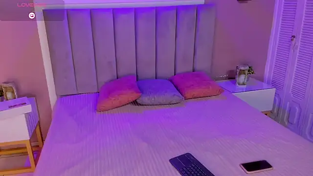 isa vel online show from January 7, 7:19 pm