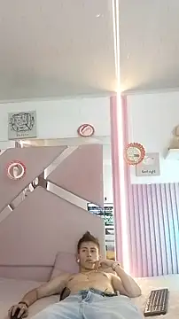 oblivionlove online show from December 17, 6:35 pm