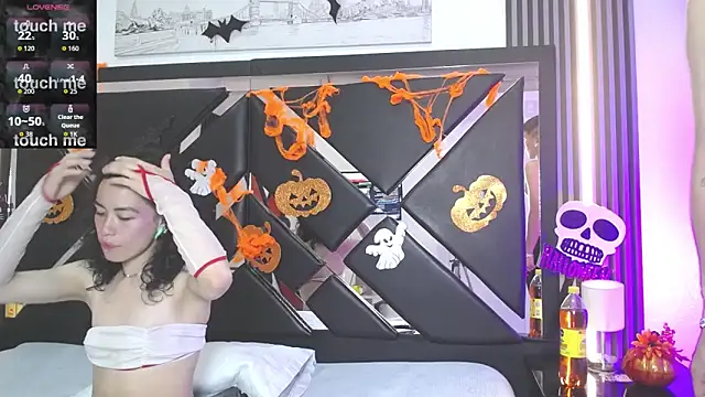 oblivionlove online show from October 27, 8:54 pm