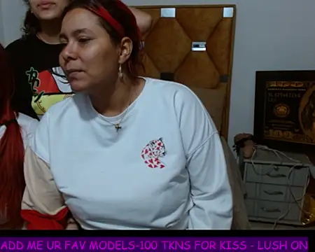 LITTLEKITTY19 online show from March 10, 12:53 pm