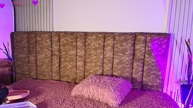 Missdionne curly online show from March 13, 11:26 am