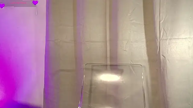 Missdionne curly online show from February 10, 11:20 am