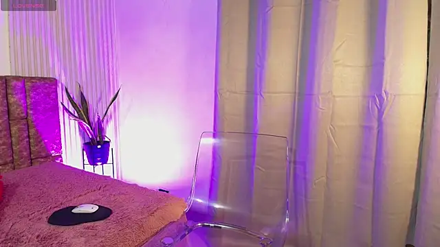 Missdionne curly online show from January 7, 11:26 am