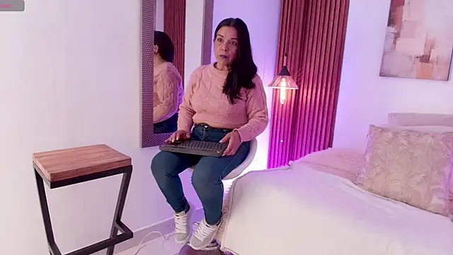 Snapshot of EvaGoddess_ chatting on May 22, 8:07 pm EvaGoddess online show from May 22, 8:07 pm