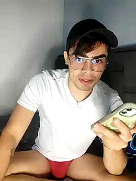 Snapshot of Mason_grey chatting on October 8, 1:51 am Mason grey online show from October 8, 1:51 am
