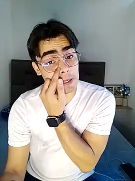 Snapshot of Mason_grey chatting on November 27, 6:19 pm Mason grey online show from November 27, 6:19 pm