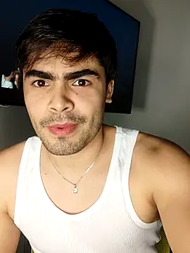 Snapshot of Mason_grey chatting on October 16, 11:57 pm Mason grey online show from October 16, 11:57 pm