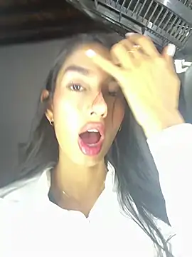 Julieta Duque online show from March 26, 2:21 am