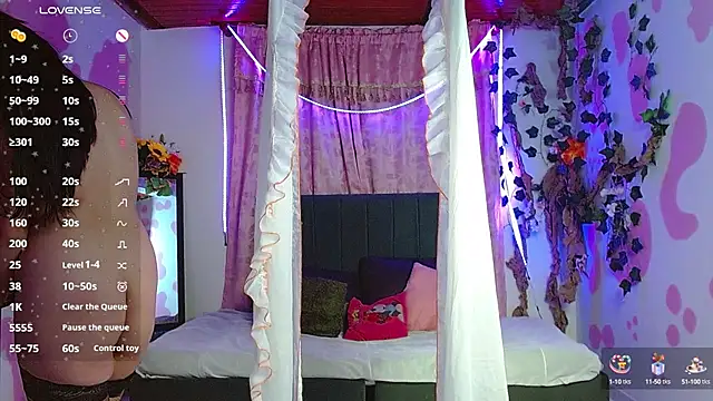 Snapshot of noa_dam chatting on September 30, 1:22 am noa dam online show from September 30, 1:22 am